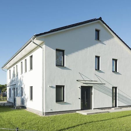 Bohnapartments Haus Zocheblick - 2 Kostenlose Parkplaetze - Sehr Ruhig - 4 Schlafzimmer - Neubau - Vollausstattung - Wlan Hoppegarten Εξωτερικό φωτογραφία