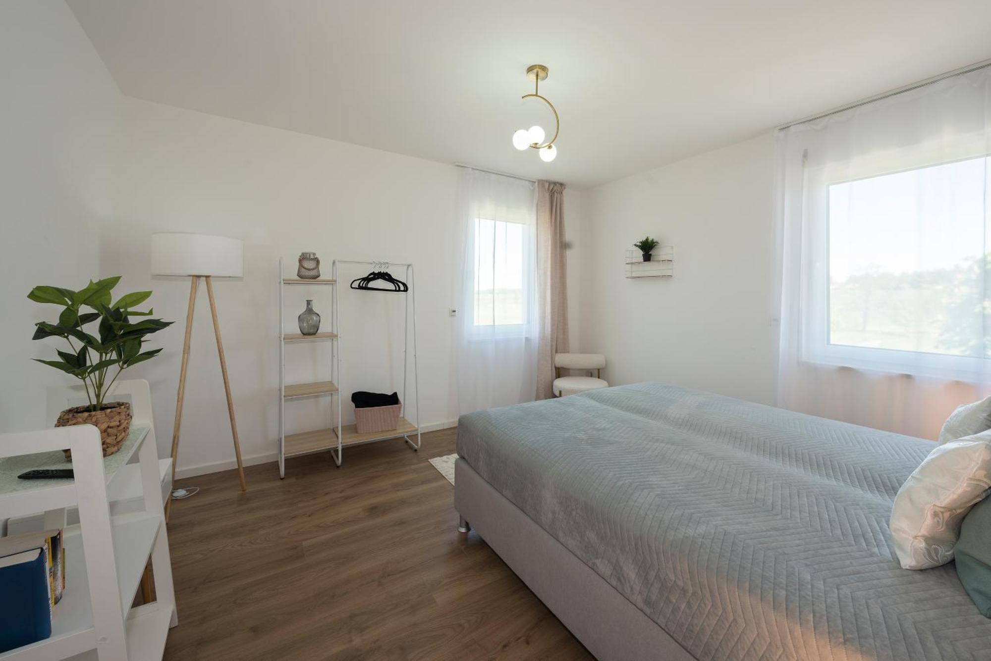 Bohnapartments Haus Zocheblick - 2 Kostenlose Parkplaetze - Sehr Ruhig - 4 Schlafzimmer - Neubau - Vollausstattung - Wlan Hoppegarten Εξωτερικό φωτογραφία
