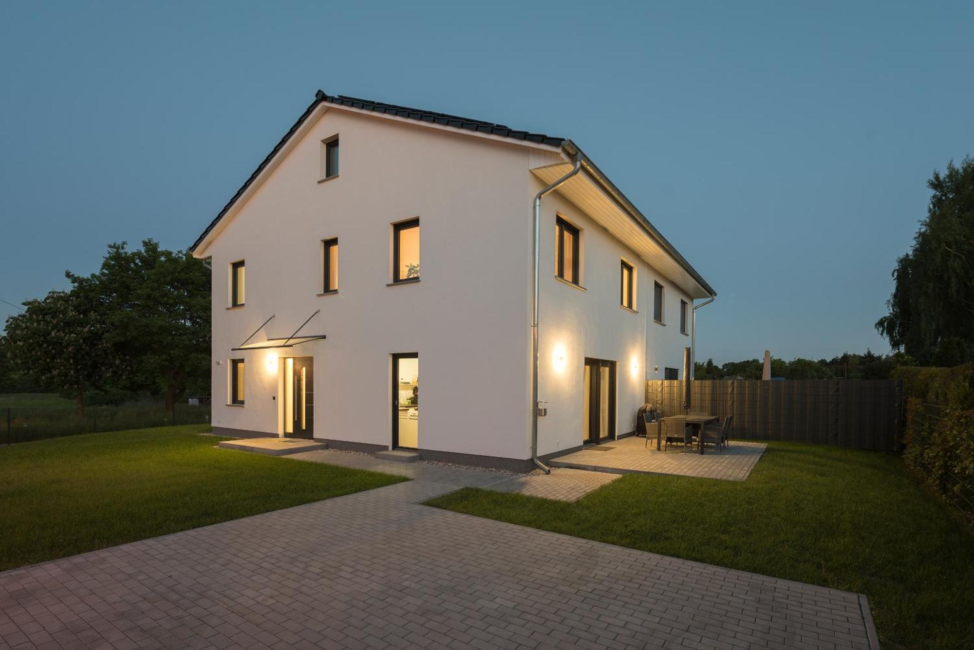 Bohnapartments Haus Zocheblick - 2 Kostenlose Parkplaetze - Sehr Ruhig - 4 Schlafzimmer - Neubau - Vollausstattung - Wlan Hoppegarten Εξωτερικό φωτογραφία