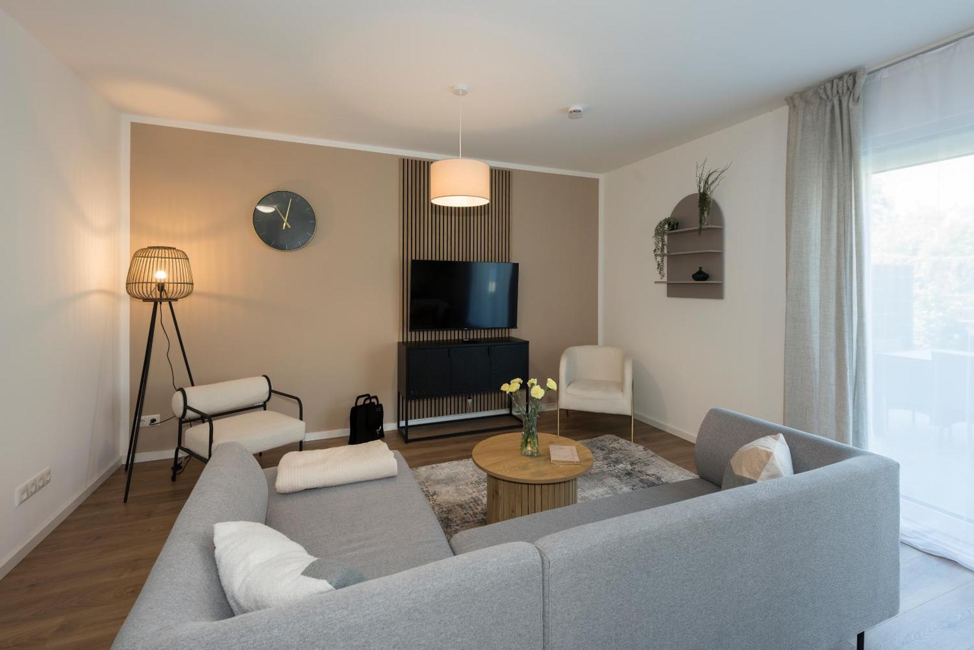 Bohnapartments Haus Zocheblick - 2 Kostenlose Parkplaetze - Sehr Ruhig - 4 Schlafzimmer - Neubau - Vollausstattung - Wlan Hoppegarten Εξωτερικό φωτογραφία